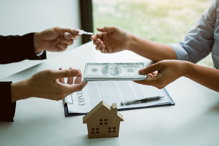 Benefits of Selling Your Home to a Cash Buyer During Retirement